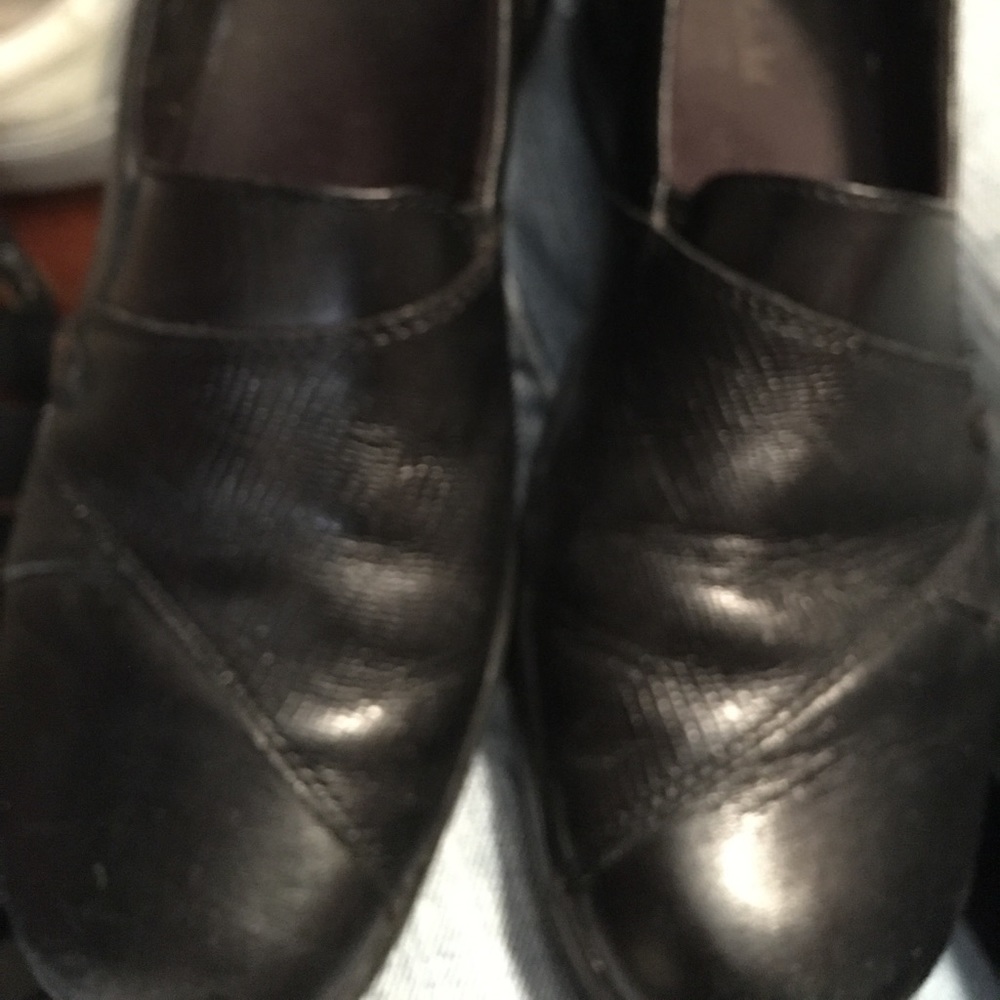 Clarks nursing shoes Sz 7.5